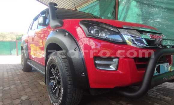 Comprar Usado Isuzu D-MAX Vermelho Carro em Maputo em Maputo Comprar Usado Isuzu D-MAX Vermelho Carro em Maputo em Maputo