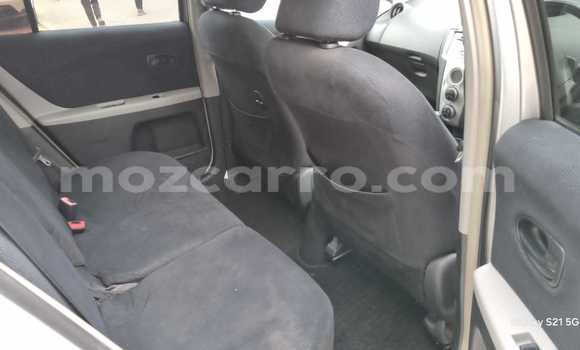 Nunua Ilio tumika Toyota Vitz Fedha Gari ndani ya Maputo nchini Maputo Nunua Ilio tumika Toyota Vitz Fedha Gari ndani ya Maputo nchini Maputo