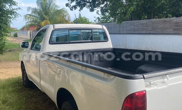 Comprar Usado Toyota Hilux Branco Carro em Maputo em Maputo Comprar Usado Toyota Hilux Branco Carro em Maputo em Maputo