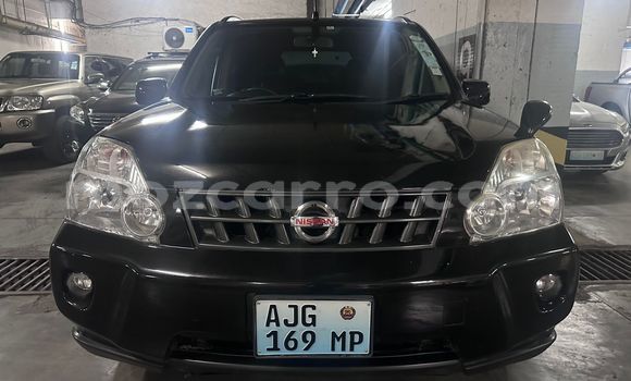 Comprar Usado Nissan X-Trail Preto Carro em Maputo em Maputo