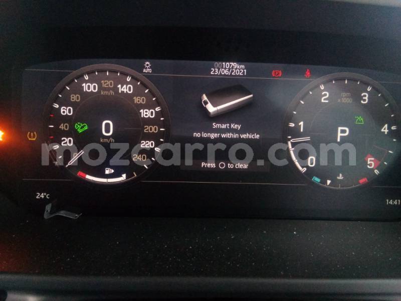 Big with watermark land rover defender maputo maputo 33687