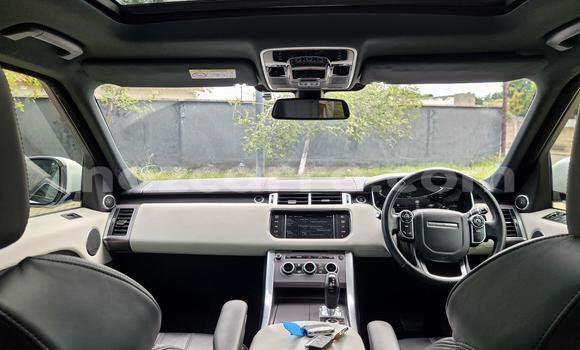 Comprar Usado Land Rover Range Rover Branco Carro em Maputo em Maputo Comprar Usado Land Rover Range Rover Branco Carro em Maputo em Maputo
