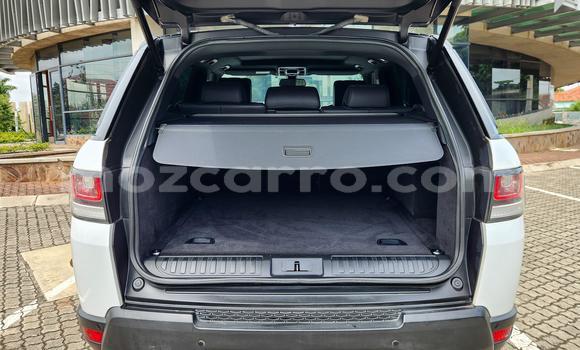 Comprar Usado Land Rover Range Rover Branco Carro em Maputo em Maputo Comprar Usado Land Rover Range Rover Branco Carro em Maputo em Maputo