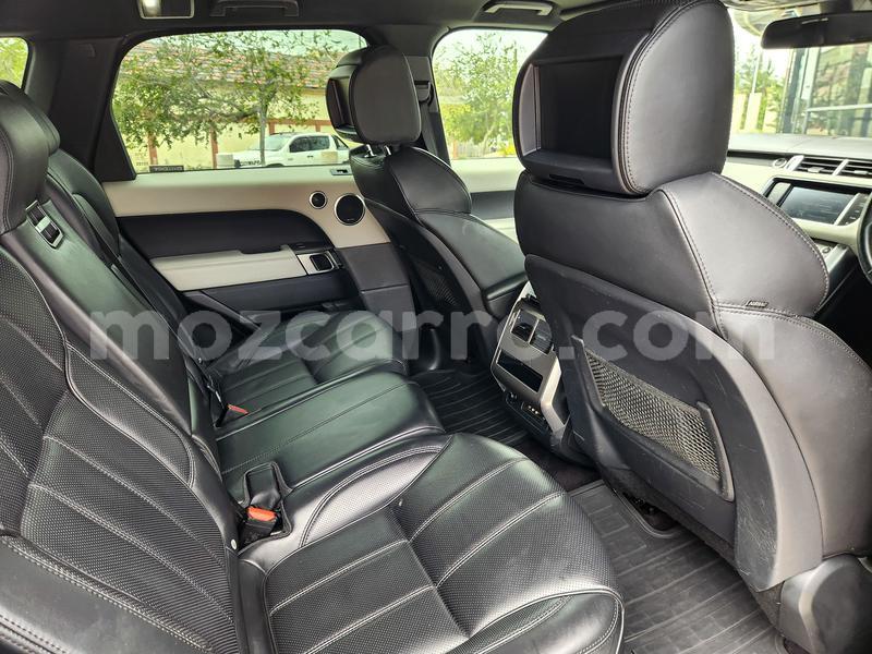 Big with watermark range rover range rover maputo maputo 33698