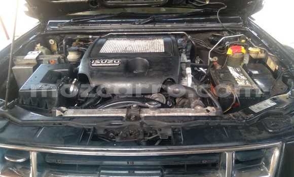 Comprar Usado Isuzu KB Preto Carro em Maputo em Maputo Comprar Usado Isuzu KB Preto Carro em Maputo em Maputo