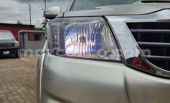 Buy Used Toyota Hilux Silver Car in Maputo in Maputo Buy Used Toyota Hilux Silver Car in Maputo in Maputo