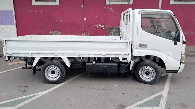 Big with watermark toyota dyna maputo maputo 33718