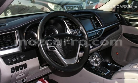 Comprar Importar Toyota Highlander De outros Carro em Import - Dubai em Cabo Delgado Comprar Importar Toyota Highlander De outros Carro em Import - Dubai em Cabo Delgado