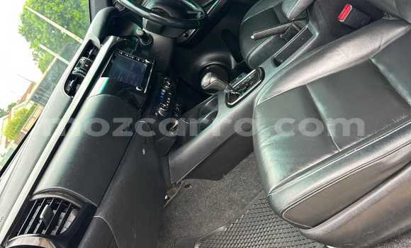 Nunua Ilio tumika Toyota Hiluxe Revo Nyeupe Gari ndani ya Maputo nchini Maputo Nunua Ilio tumika Toyota Hiluxe Revo Nyeupe Gari ndani ya Maputo nchini Maputo