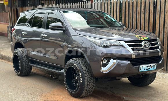 Tenga Tsaru Toyota Fortuner Zvimwe Mota in Maputo in Maputo Tenga Tsaru Toyota Fortuner Zvimwe Mota in Maputo in Maputo