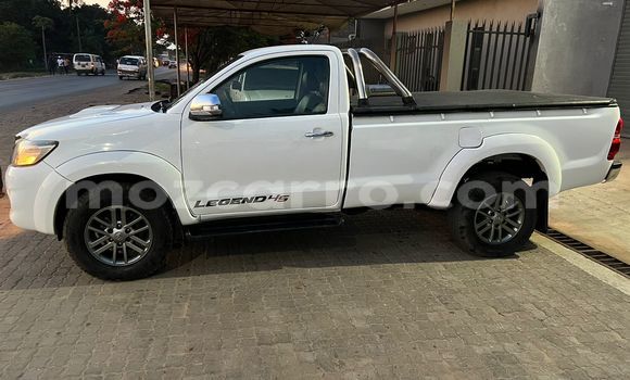 Buy Used Toyota Hilux White Car in Maputo in Maputo Buy Used Toyota Hilux White Car in Maputo in Maputo