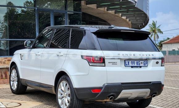 Comprar Usado Range Rover Range Rover Branco Carro em Maputo em Maputo Comprar Usado Range Rover Range Rover Branco Carro em Maputo em Maputo