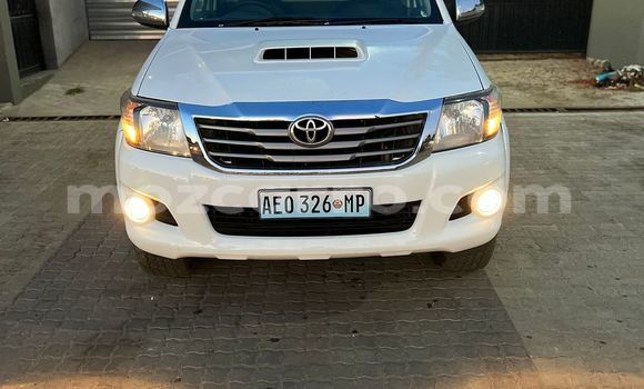 Buy Used Toyota Hilux White Car in Maputo in Maputo Buy Used Toyota Hilux White Car in Maputo in Maputo