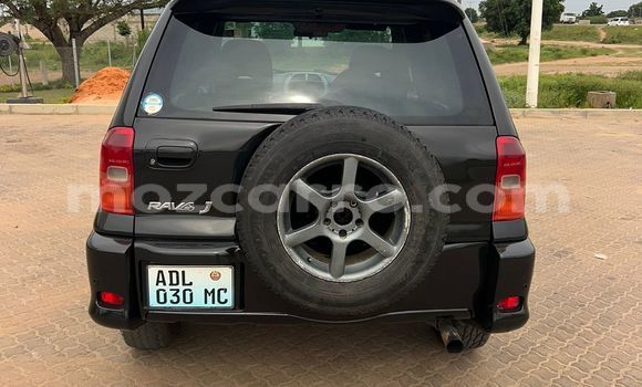 Nunua Ilio tumika Toyota RAV4 Nyeusi Gari ndani ya Maputo nchini Maputo Nunua Ilio tumika Toyota RAV4 Nyeusi Gari ndani ya Maputo nchini Maputo