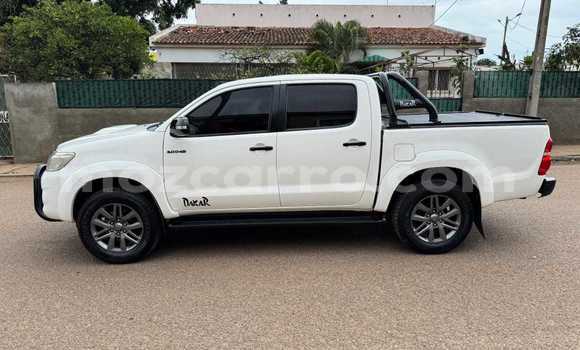 Buy Used Toyota Hilux White Car in Maputo in Maputo Buy Used Toyota Hilux White Car in Maputo in Maputo