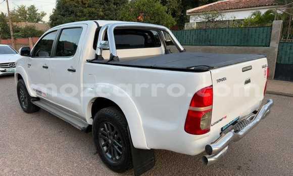 Tenga Tsaru Toyota Hilux Chena Mota in Maputo in Maputo Tenga Tsaru Toyota Hilux Chena Mota in Maputo in Maputo