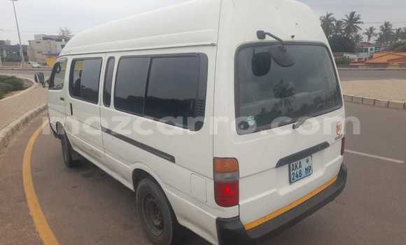 Buy New Toyota Hiace White Car in Maputo in Maputo Buy New Toyota Hiace White Car in Maputo in Maputo