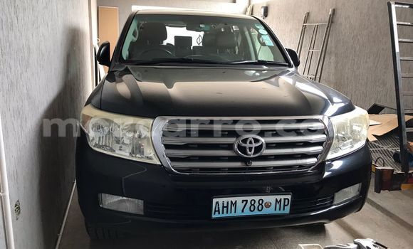 Nunua Ilio tumika Toyota Land Cruiser Nyeusi Gari ndani ya Maputo nchini Maputo Nunua Ilio tumika Toyota Land Cruiser Nyeusi Gari ndani ya Maputo nchini Maputo