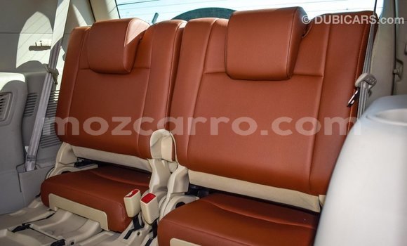 Tenga Imported Toyota Prado Chena Mota in Import - Dubai in Cabo Delgado Tenga Imported Toyota Prado Chena Mota in Import - Dubai in Cabo Delgado