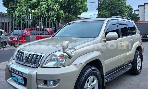 Tenga Tsaru Toyota Land Cruiser Prado Sirivha Mota in Maputo in Maputo Tenga Tsaru Toyota Land Cruiser Prado Sirivha Mota in Maputo in Maputo