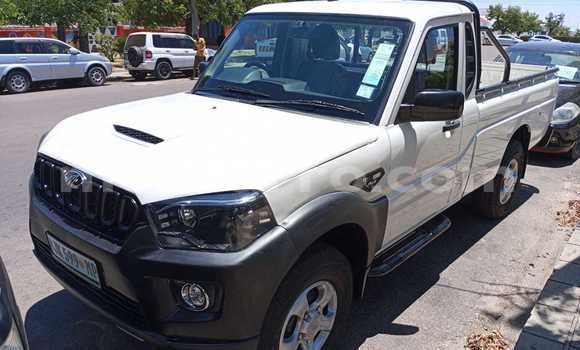 Tenga Tsaru Mahindra Armada Chena Mota in Maputo in Maputo Tenga Tsaru Mahindra Armada Chena Mota in Maputo in Maputo