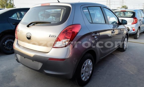 Comprar Importar Hyundai i20 De outros Carro em Import - Dubai em Cabo Delgado Comprar Importar Hyundai i20 De outros Carro em Import - Dubai em Cabo Delgado