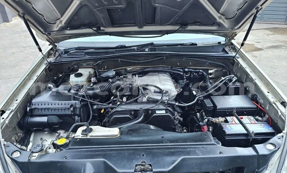 Nunua Ilio tumika Toyota Land Cruiser Prado Nyingine Gari ndani ya Maputo nchini Maputo Nunua Ilio tumika Toyota Land Cruiser Prado Nyingine Gari ndani ya Maputo nchini Maputo