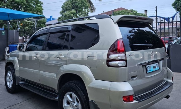 Nunua Ilio tumika Toyota Land Cruiser Prado Nyingine Gari ndani ya Maputo nchini Maputo Nunua Ilio tumika Toyota Land Cruiser Prado Nyingine Gari ndani ya Maputo nchini Maputo