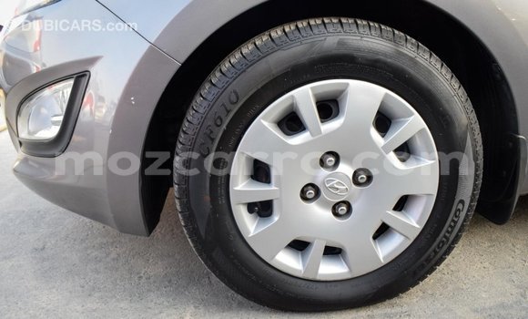 Comprar Importar Hyundai i20 De outros Carro em Import - Dubai em Cabo Delgado Comprar Importar Hyundai i20 De outros Carro em Import - Dubai em Cabo Delgado