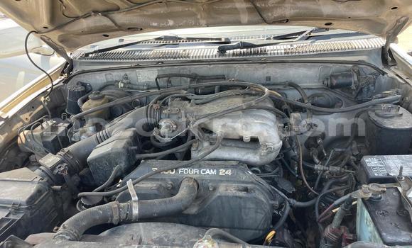 Tenga Tsaru Toyota Hilux Surf Zvimwe Mota in Maputo in Maputo Tenga Tsaru Toyota Hilux Surf Zvimwe Mota in Maputo in Maputo