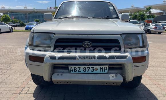 Tenga Tsaru Toyota Hilux Surf Zvimwe Mota in Maputo in Maputo Tenga Tsaru Toyota Hilux Surf Zvimwe Mota in Maputo in Maputo