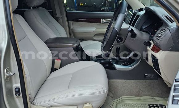 Nunua Ilio tumika Toyota Land Cruiser Prado Nyingine Gari ndani ya Maputo nchini Maputo Nunua Ilio tumika Toyota Land Cruiser Prado Nyingine Gari ndani ya Maputo nchini Maputo