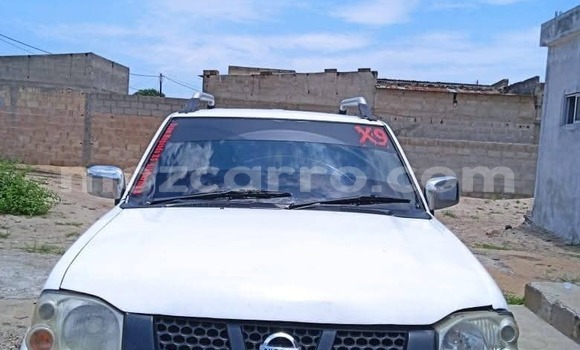 Buy Used Nissan Hardbody White Car in Maputo in Maputo Buy Used Nissan Hardbody White Car in Maputo in Maputo