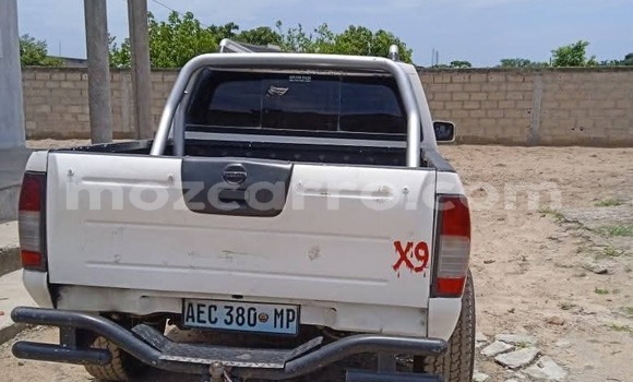 Buy Used Nissan Hardbody White Car in Maputo in Maputo Buy Used Nissan Hardbody White Car in Maputo in Maputo