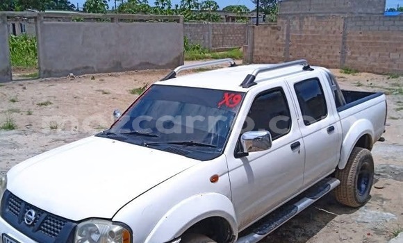Buy Used Nissan Hardbody White Car in Maputo in Maputo Buy Used Nissan Hardbody White Car in Maputo in Maputo