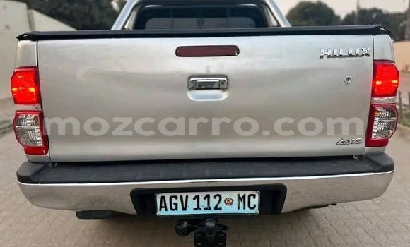 Tenga Tsaru Toyota Hilux Zvimwe Mota in Maputo in Maputo Tenga Tsaru Toyota Hilux Zvimwe Mota in Maputo in Maputo