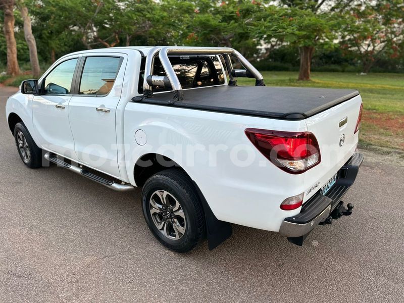 Big with watermark mazda bt 50 maputo maputo 33803