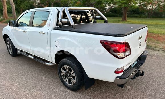 Buy New Mazda BT-50 White Car in Maputo in Maputo Buy New Mazda BT-50 White Car in Maputo in Maputo