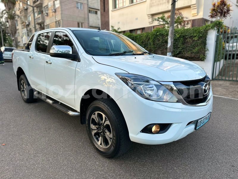 Big with watermark mazda bt 50 maputo maputo 33803