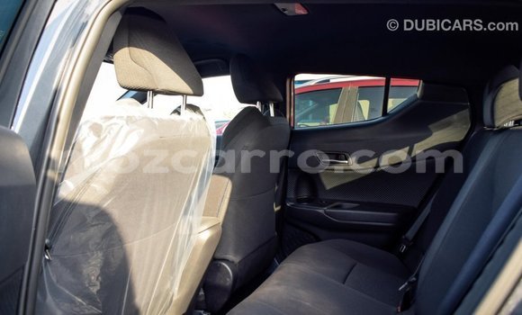 Comprar Importar Toyota C-HR De outros Carro em Import - Dubai em Cabo Delgado Comprar Importar Toyota C-HR De outros Carro em Import - Dubai em Cabo Delgado