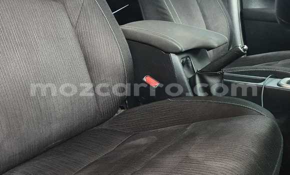 Buy Used Toyota Hilux White Car in Maputo in Maputo Buy Used Toyota Hilux White Car in Maputo in Maputo