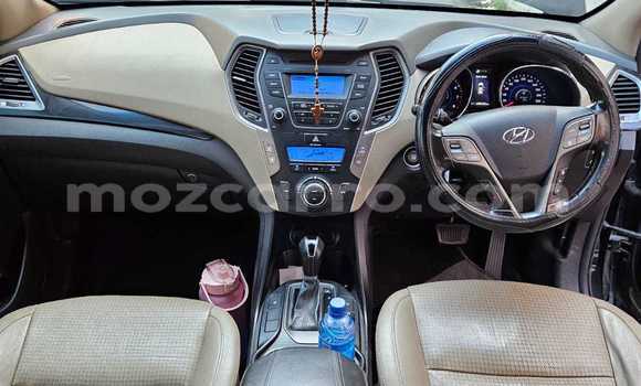 Tenga Tsaru Hyundai Santa Fe Zvimwe Mota in Maputo in Maputo Tenga Tsaru Hyundai Santa Fe Zvimwe Mota in Maputo in Maputo