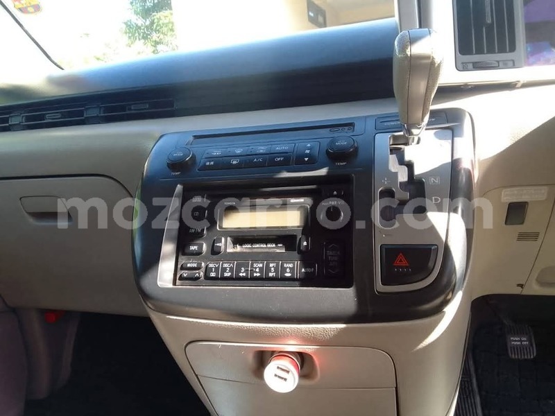 Big with watermark nissan elgrand maputo maputo 33836