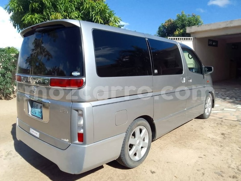 Big with watermark nissan elgrand maputo maputo 33836