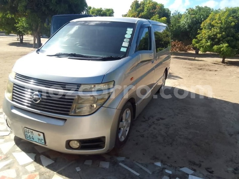 Big with watermark nissan elgrand maputo maputo 33836