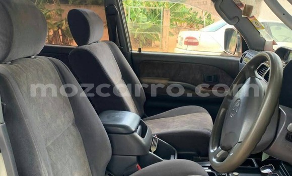 Nunua Ilio tumika Toyota Land Cruiser Prado Nyeupe Gari ndani ya Maputo nchini Maputo Nunua Ilio tumika Toyota Land Cruiser Prado Nyeupe Gari ndani ya Maputo nchini Maputo