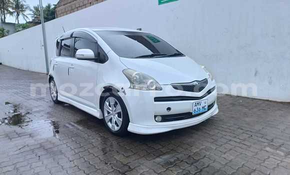 Tenga Tsaru Toyota Ractis Chena Mota in Maputo in Maputo Tenga Tsaru Toyota Ractis Chena Mota in Maputo in Maputo