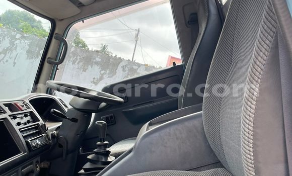 Buy Used Toyota Dyna Blue Car in Maputo in Maputo Buy Used Toyota Dyna Blue Car in Maputo in Maputo