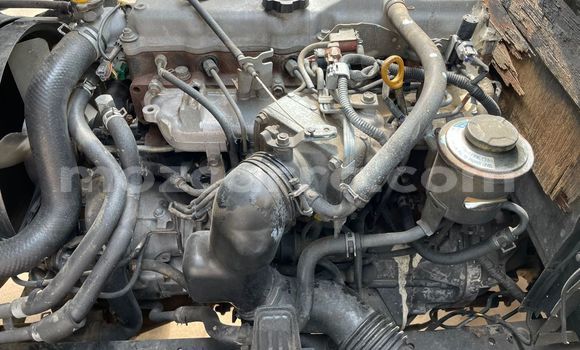 Buy Used Toyota Dyna Blue Car in Maputo in Maputo Buy Used Toyota Dyna Blue Car in Maputo in Maputo