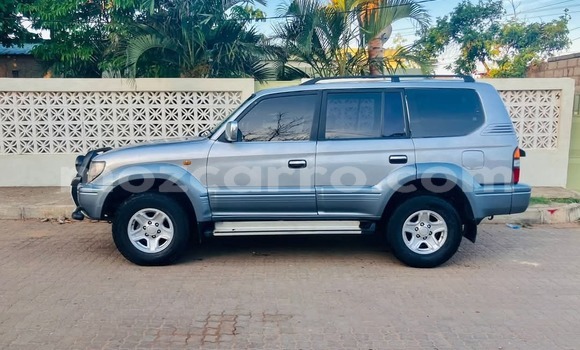 Tenga Tsaru Toyota Land Cruiser Prado Zvimwe Mota in Maputo in Maputo Tenga Tsaru Toyota Land Cruiser Prado Zvimwe Mota in Maputo in Maputo